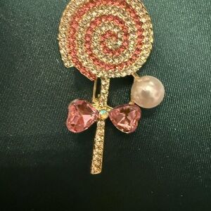 Elegant Gold and Pink Lollipop Brooch